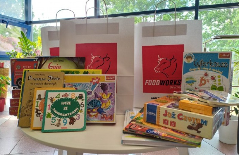 OSI Poland Foodworks - Książki, puzzle i gry dla szpitali oraz domów dziecka  